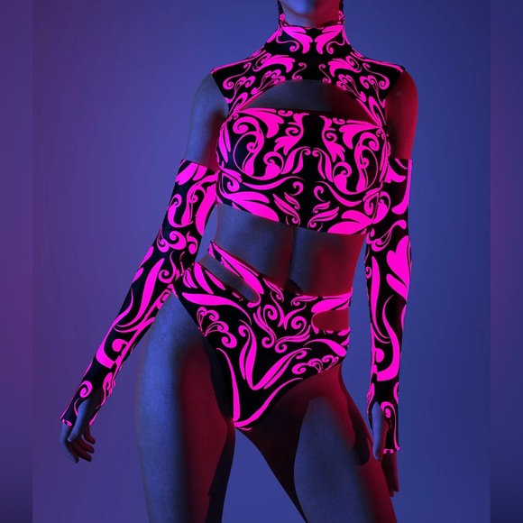 Pink and Black Rave Marching Set - Picture 2 of 5